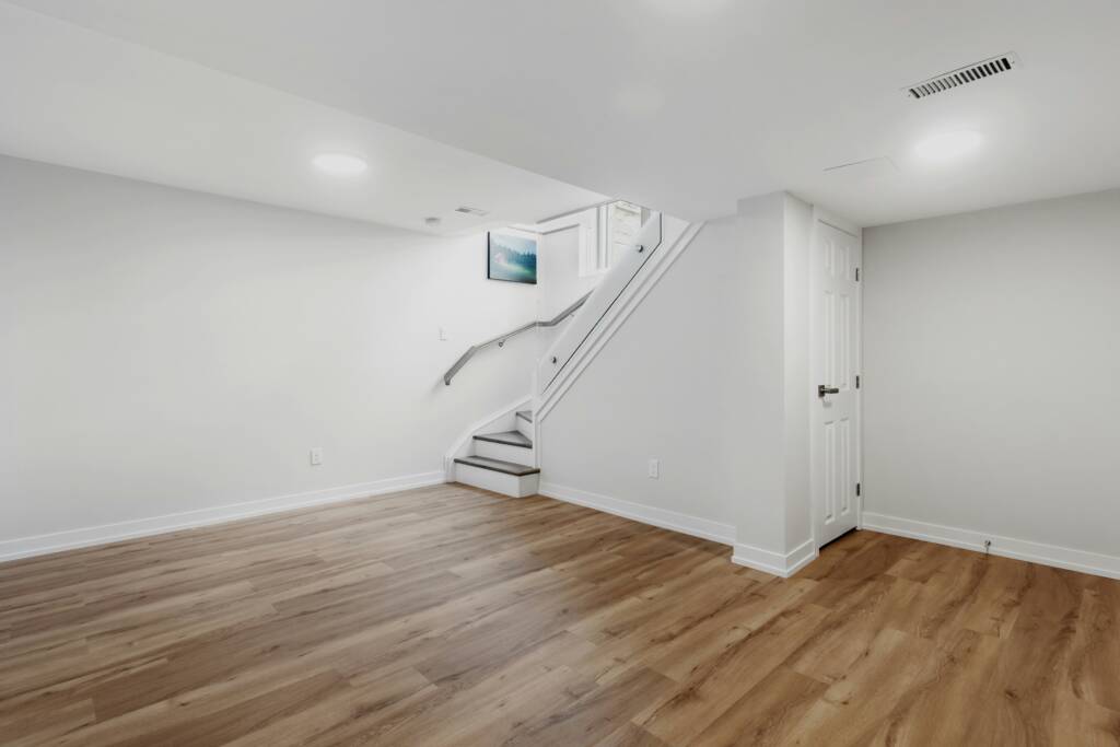 basement-home-ofice-renovations